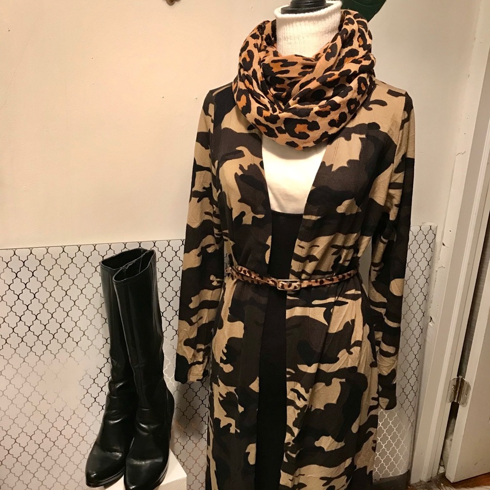 🐒 LAST ONE🐒Camo  Duster Cardigan! Fabulous - Picture 7 of 8
